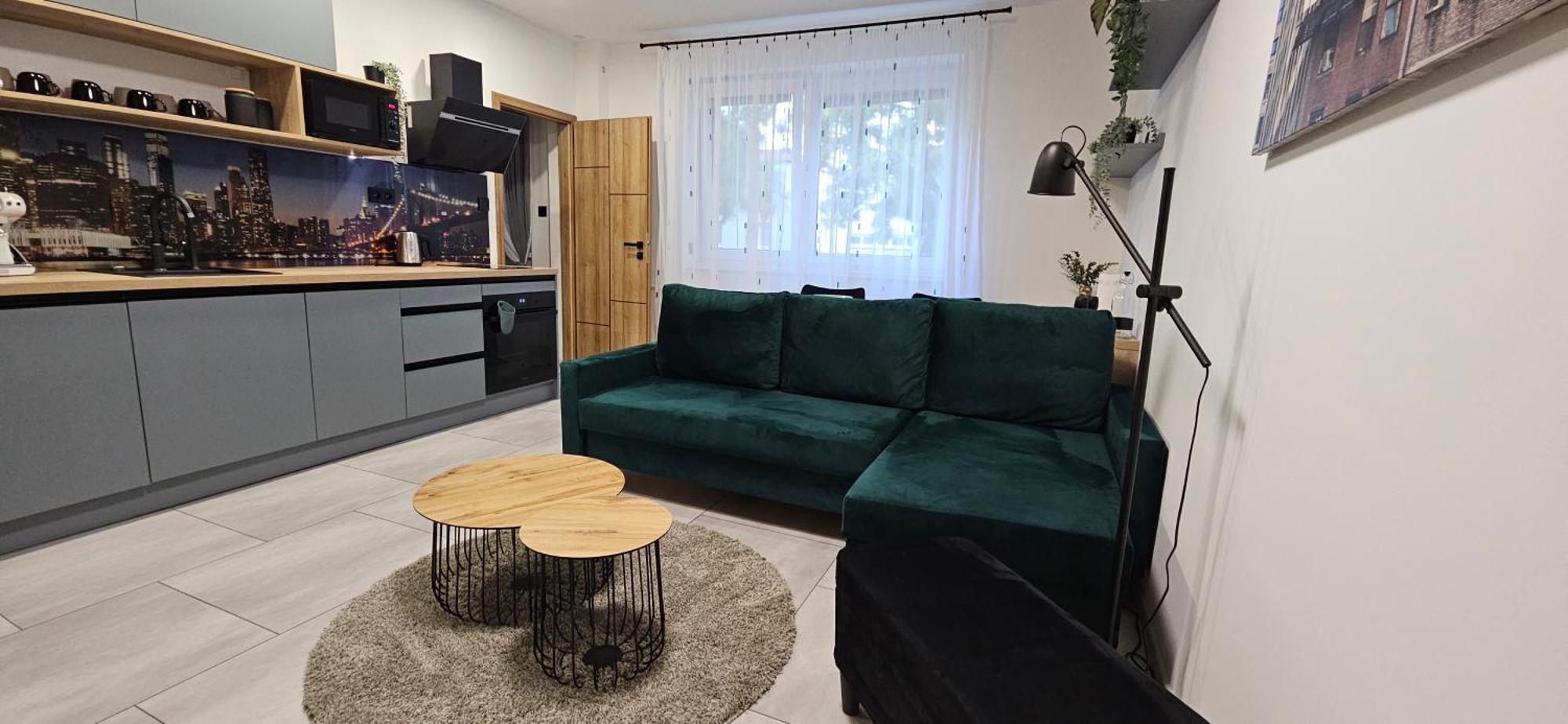 Apartman Manhattan บราติสลาวา ภายนอก รูปภาพ